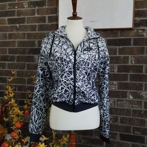 Nike hooded windbreaker